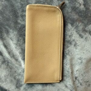 Authentic Hermès small leather zip pouch